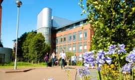 Гарантированное зачисление в вуз для студентов ONCAMPUS UK North